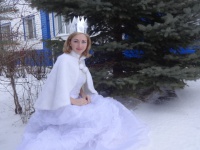 Белая и снежная